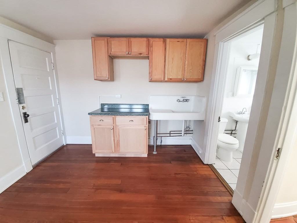 4033 Edwards Rd #6 - Photo 2 of 10