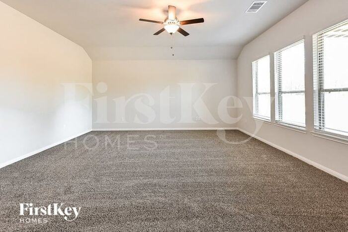 14765 Country Club Dr - Photo 3 of 15