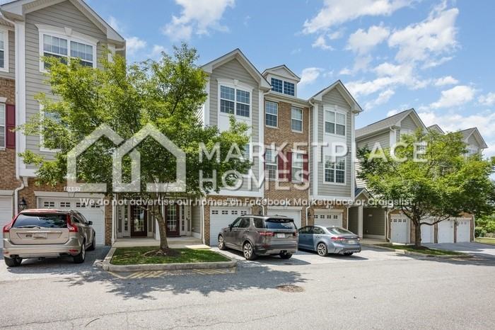 11607 Georgia Ave - Photo 2 of 34