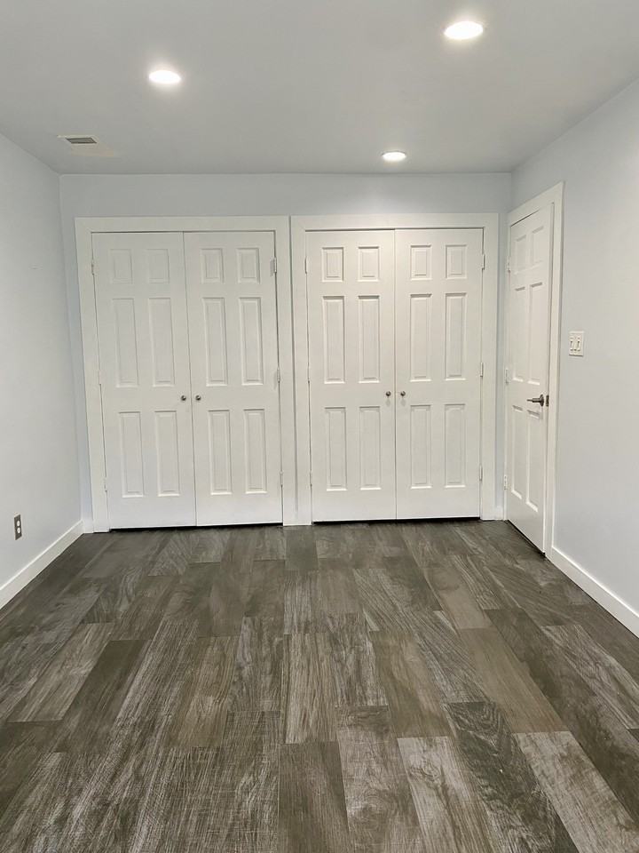 16216 90th St #1 - Photo 3 of 8