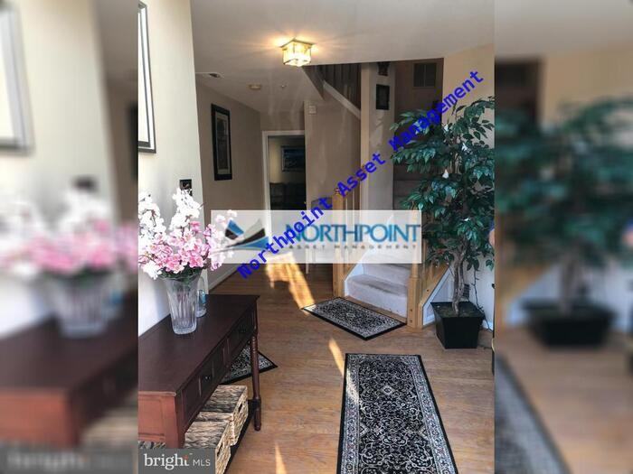 5810 Blue Sky - Photo 3 of 17