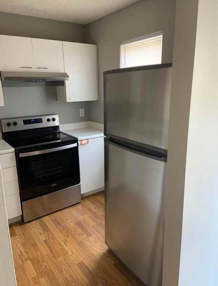 1732 Ridgebury Dr #NN - Photo 3 of 16