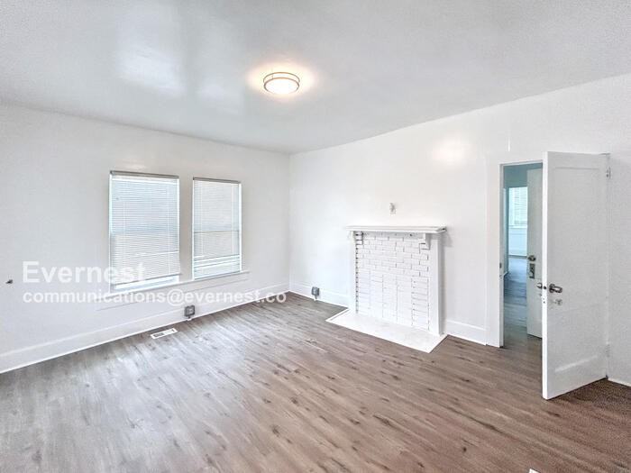 1515 36th Pl N - Photo 3 of 14