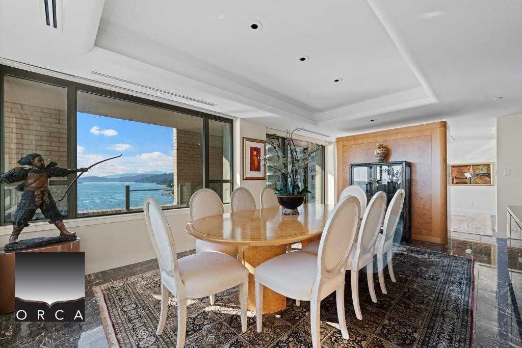 2250 Bellevue Ave - Photo 3 of 50