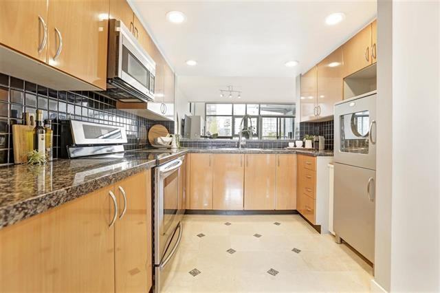 1688 Ph6-1688 Robson Street - Photo 2 of 40