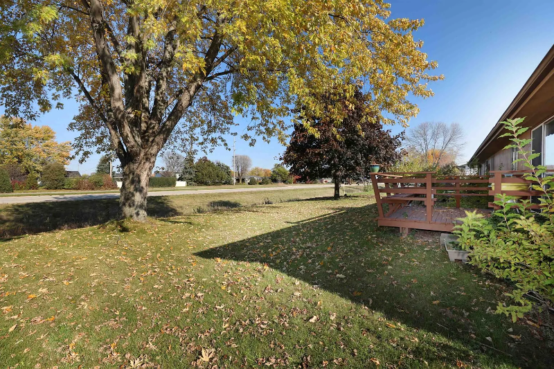 200 Frances St - Photo 3 of 12