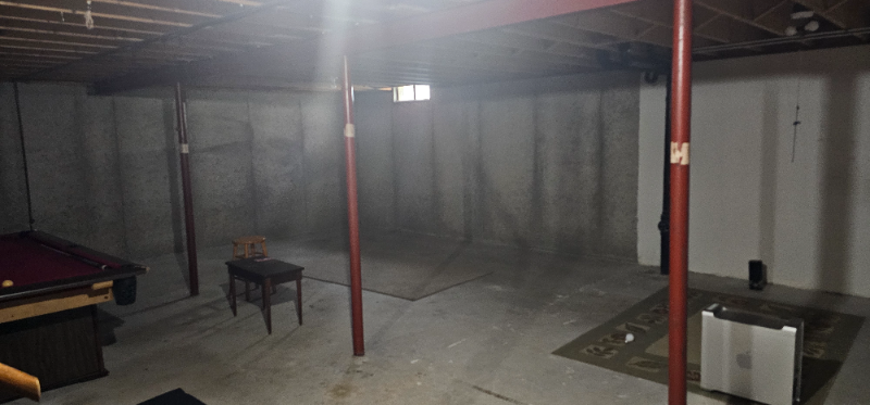 200 Frances St - Photo 4 of 12