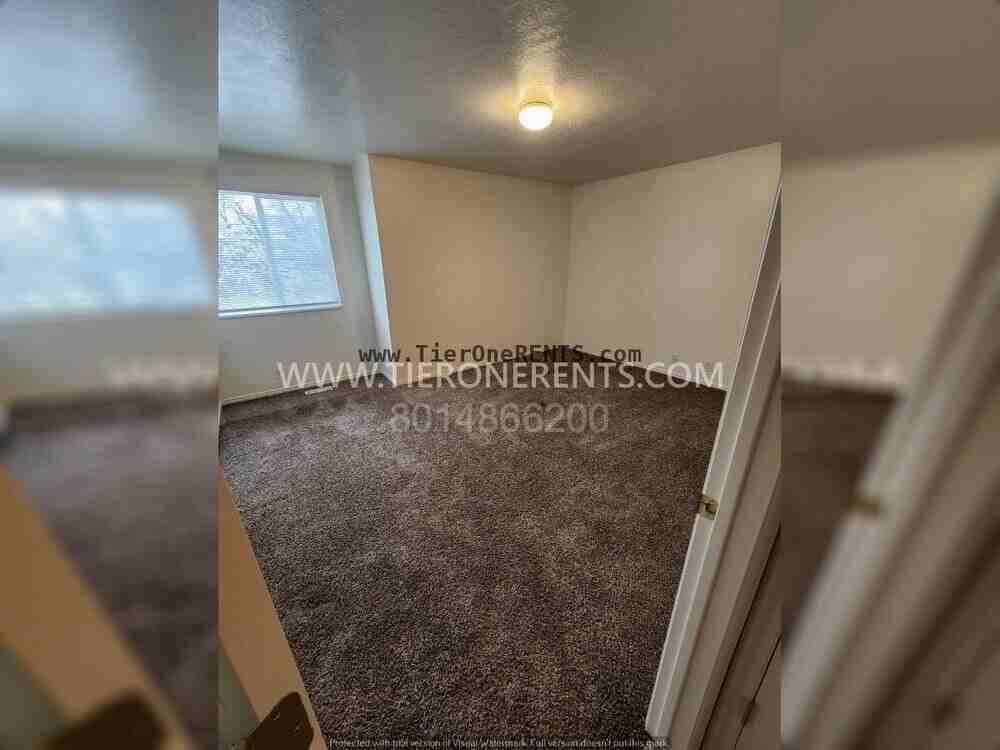 2521 W 5400 S - Photo 5 of 14