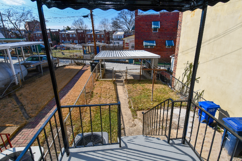 4620 Sargent Rd Ne - Photo 3 of 36