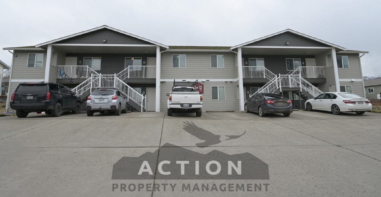 1312 Campbell Ave #2