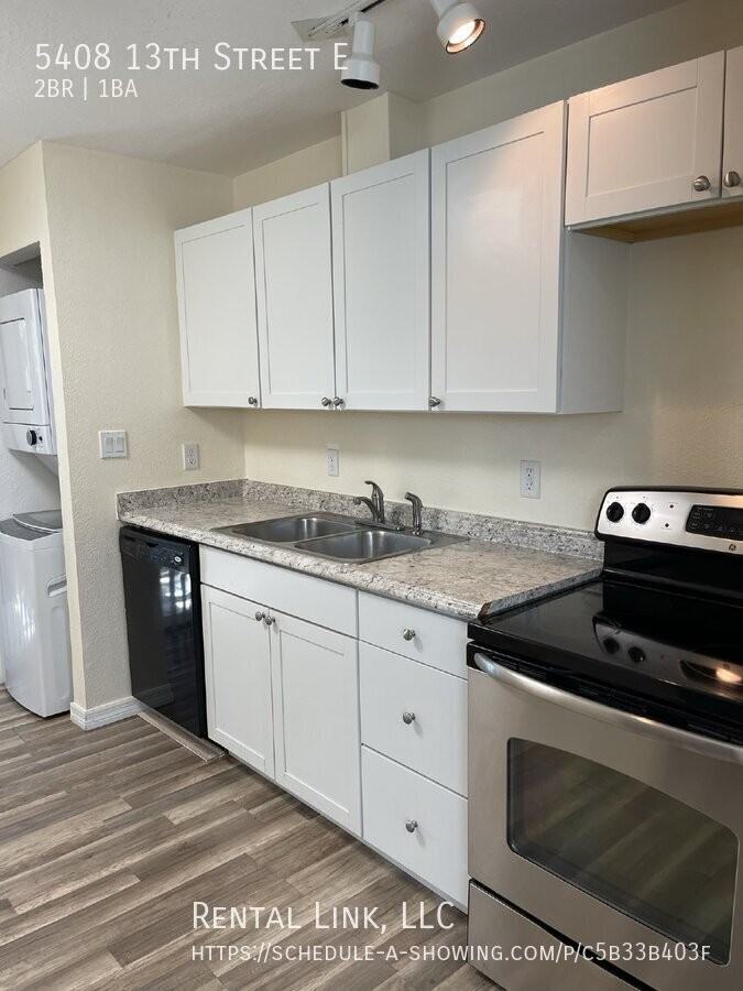 5408 13th St E - Photo 4 of 12