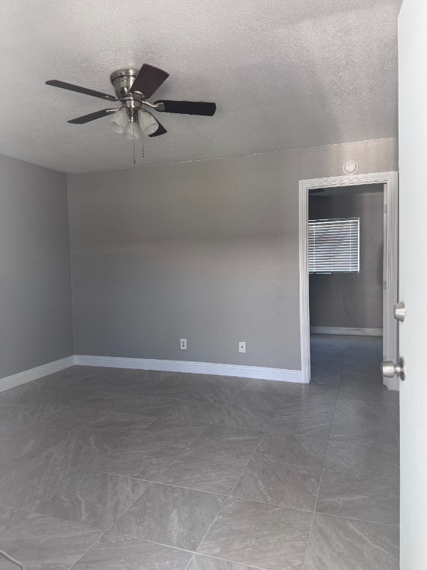 320 South 11th Street #1 - Photo 4 of 16