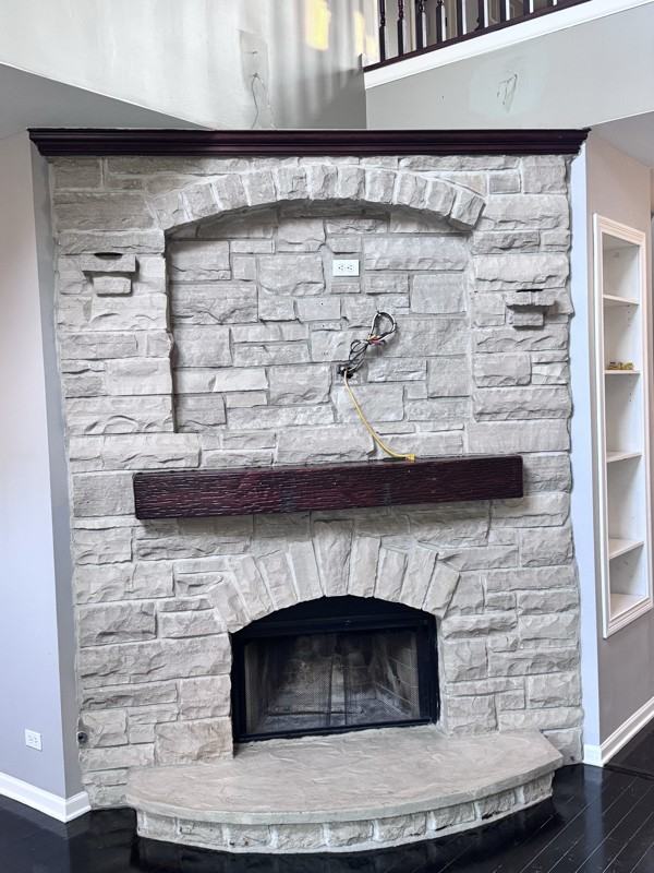 322 Fairmont Ct - Photo 2 of 40