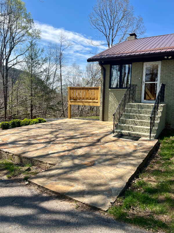 416 Banks Mountain Dr - Photo 3 of 18