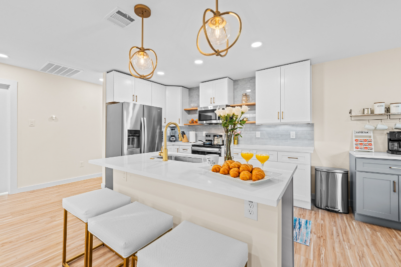 16417 Lauder Ln - Photo 3 of 19