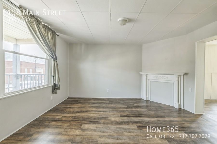 158 Main St - Photo 2 of 18