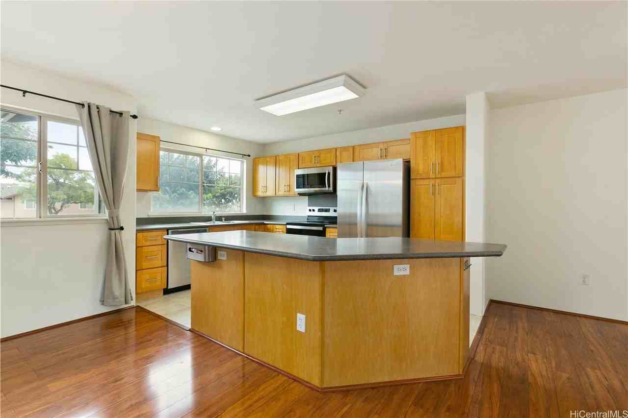 91-1259 Kamaaha Avenue - Photo 3 of 13
