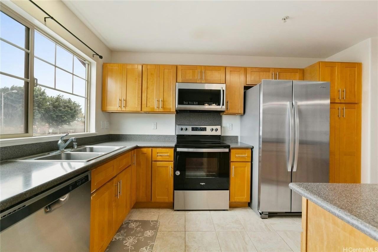 91-1259 Kamaaha Avenue - Photo 4 of 13