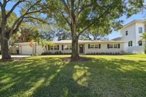 featured image of 4802 W Longfellow Ave