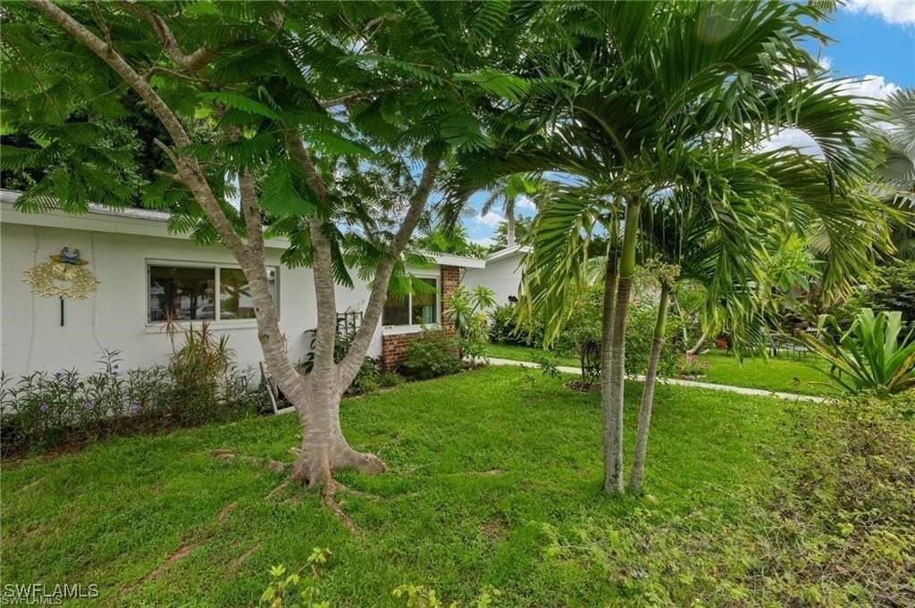 817 Courtington Ln Unit 2 #2 - Photo 4 of 23