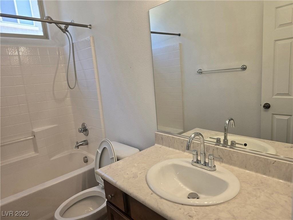 6640 April Bend Court - Photo 7 of 41