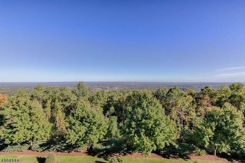 1000 Gates Ct #1047 - Photo 2 of 21