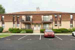 featured image of 1304 Normandy Ct