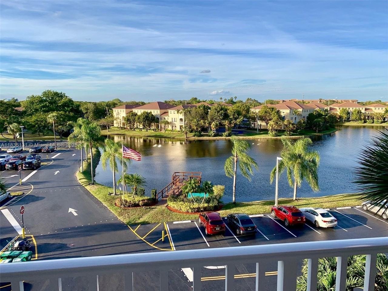 250 Jacaranda Dr #507 - Photo 4 of 28