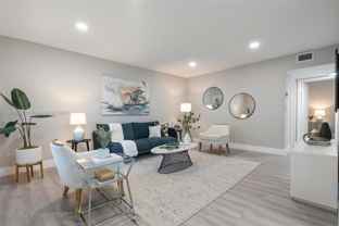 1350 Ne 5th Ter #3 - Photo 1 of 1