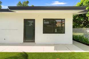 2442 Sw 3rd St #3 - Photo 1 of 1