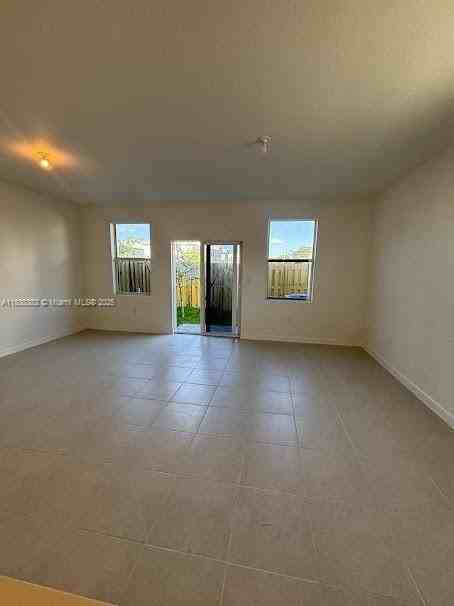 151 Se 11 Ave #151 - Photo 5 of 20