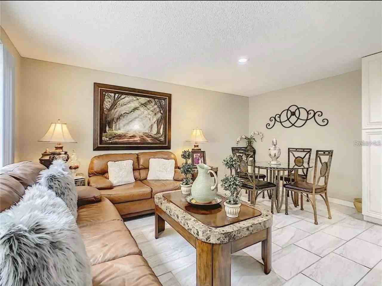 1006 Longfellow Ct #176C - Photo 3 of 18