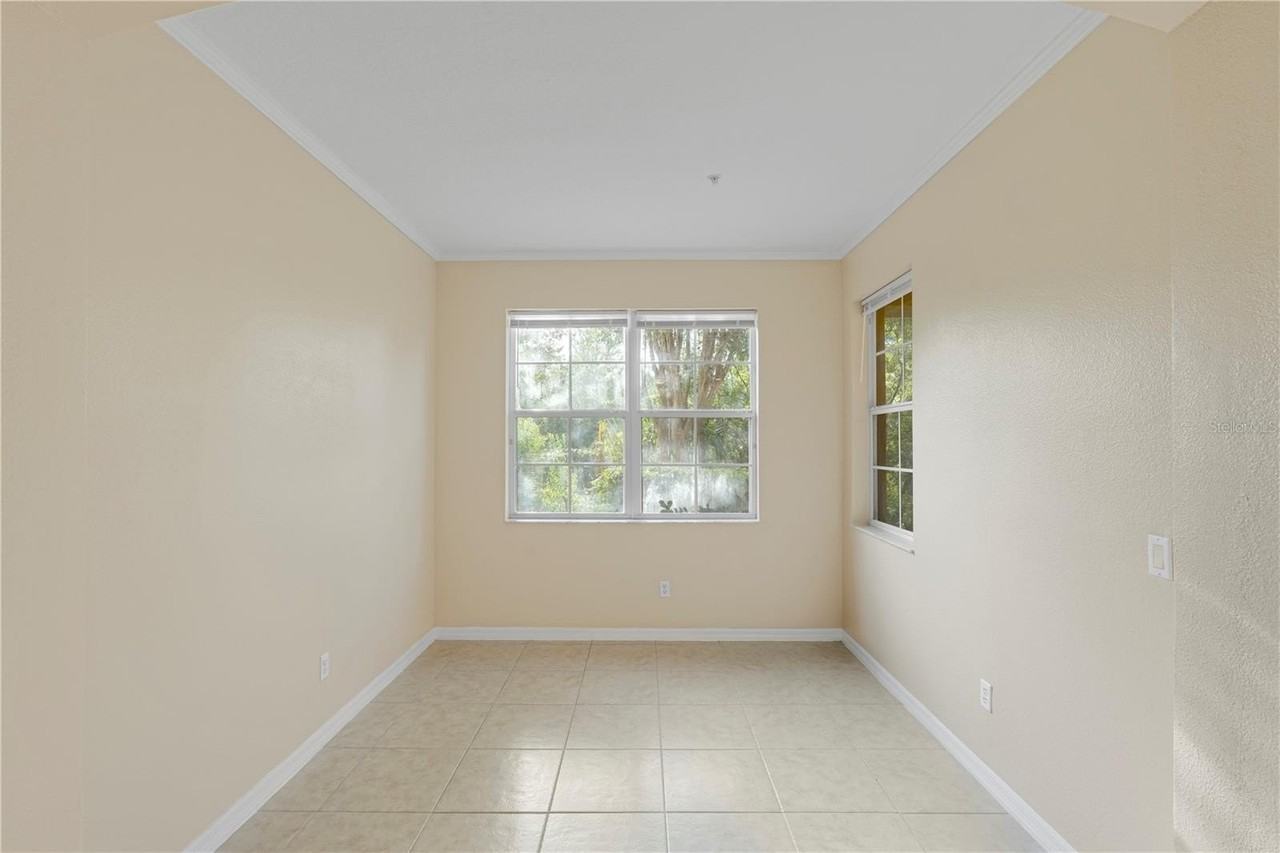 839 Assembly Ct - Photo 6 of 31