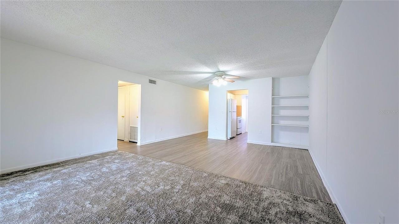 5957 Casa Del Rey Cir #A - Photo 4 of 6