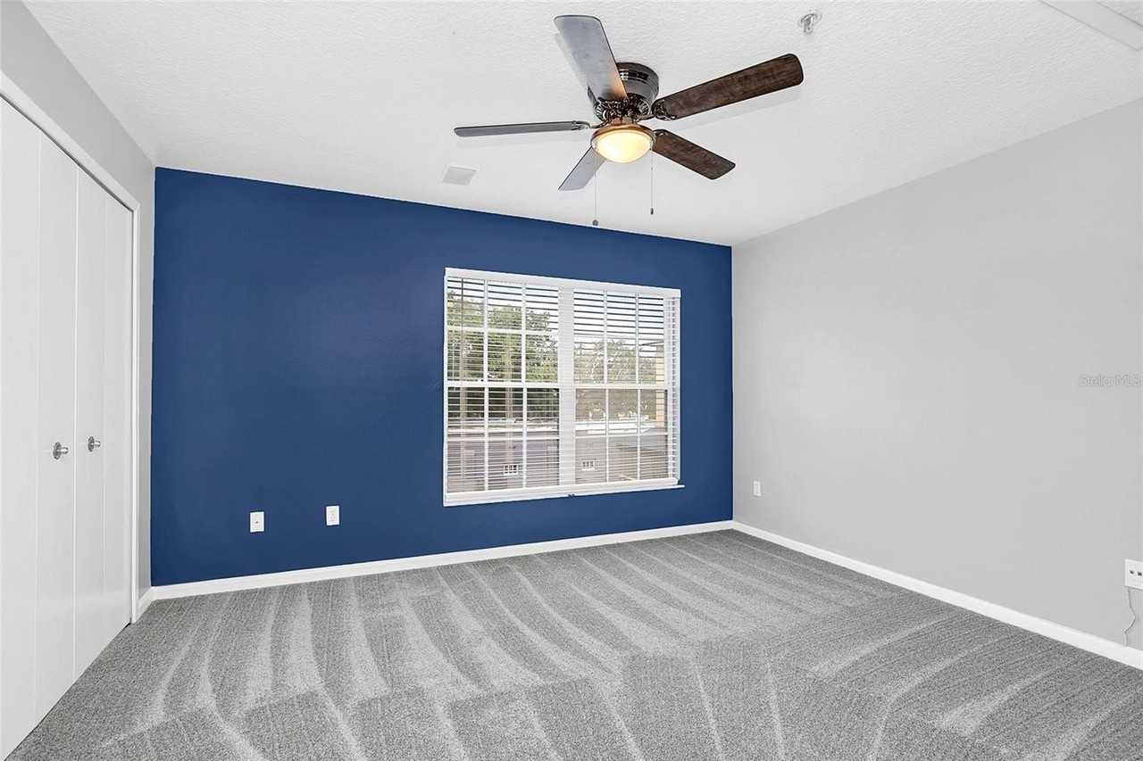 40 N Hyer Ave - Photo 5 of 11