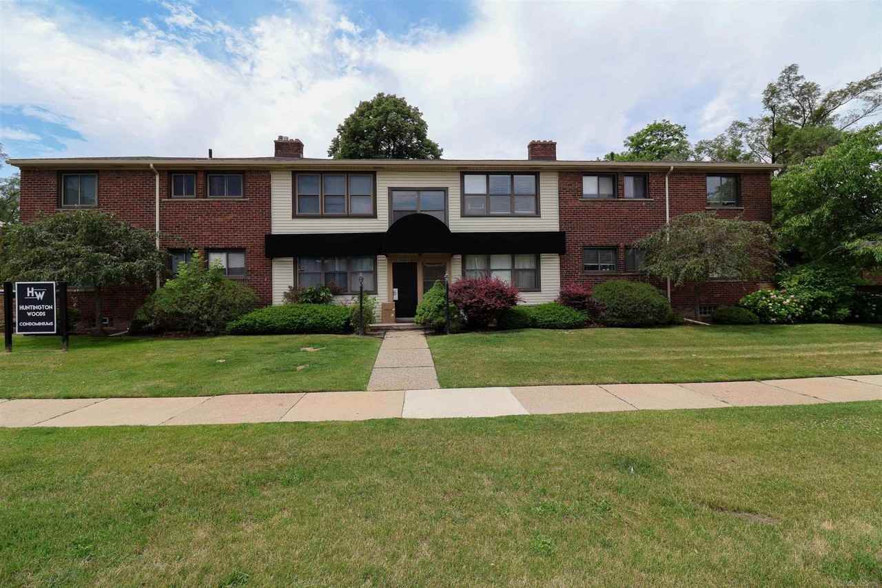 25863 Woodward Ave #202