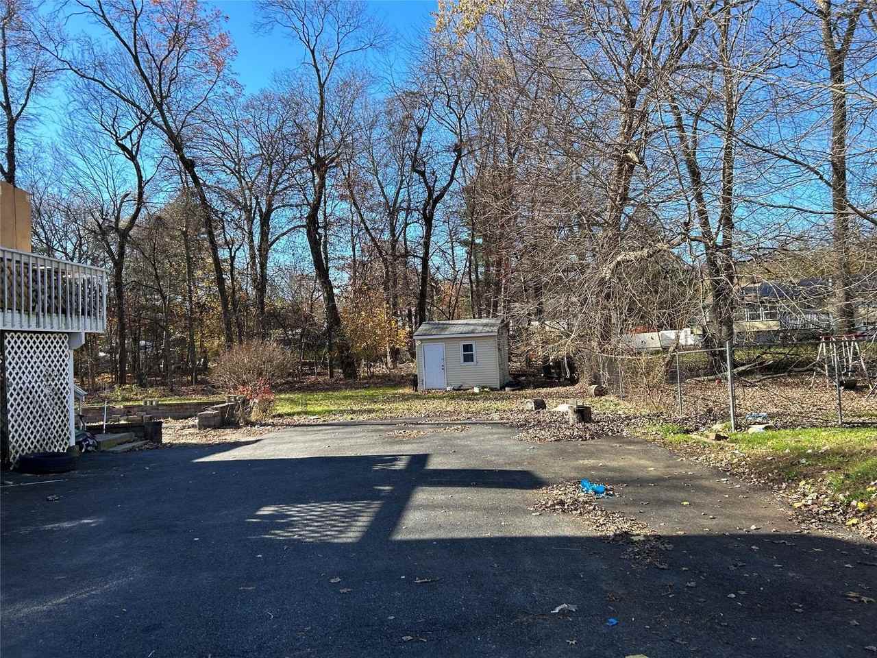 8 Greene Rd - Photo 4 of 27