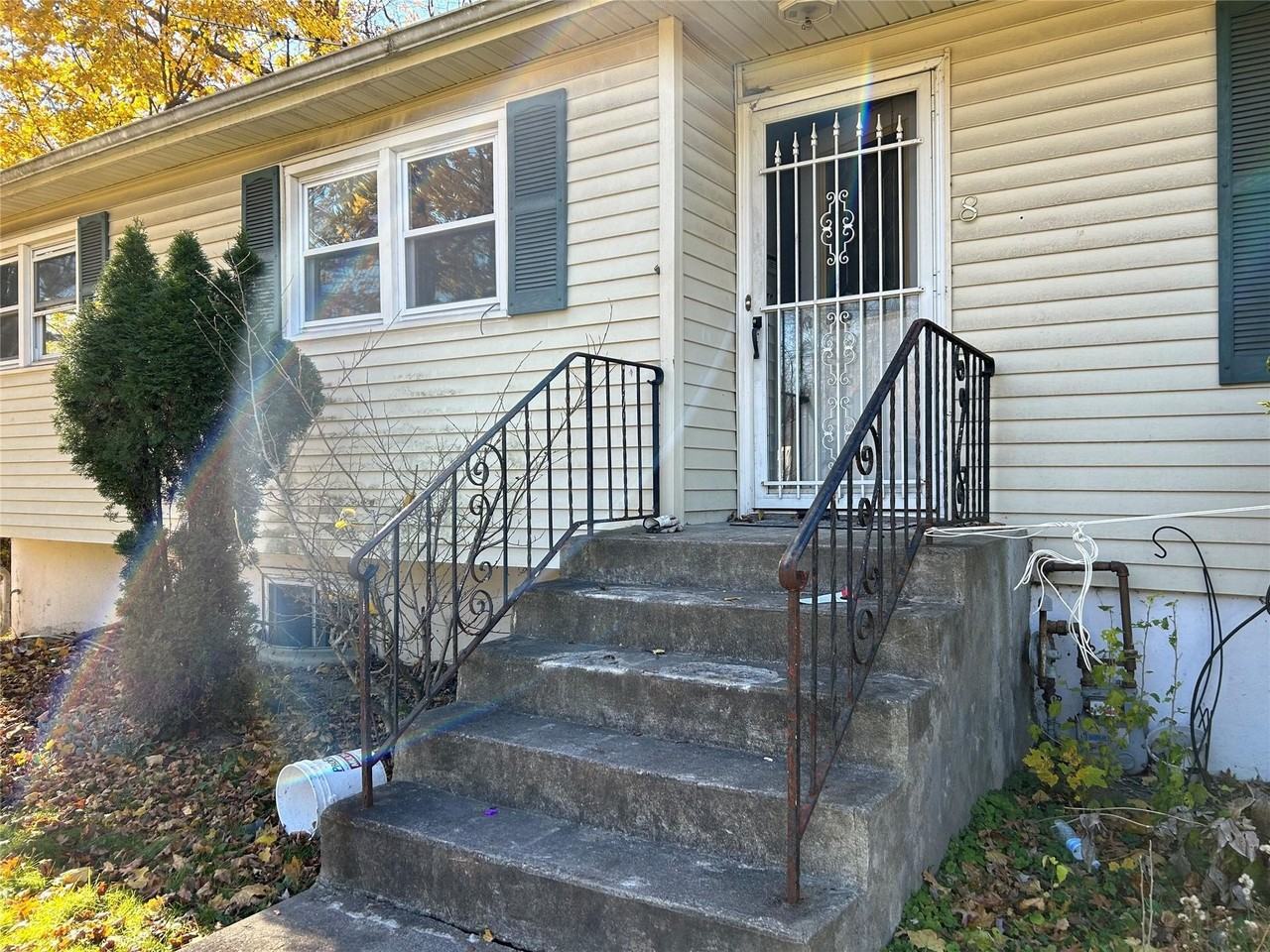 8 Greene Rd - Photo 7 of 27