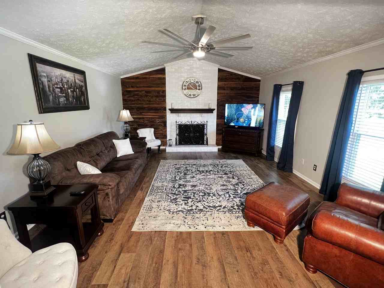 3714 Cozy Ct #NA - Photo 6 of 18