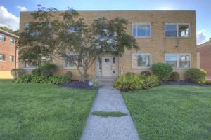 featured image of 11 E Lakeside Ave #4