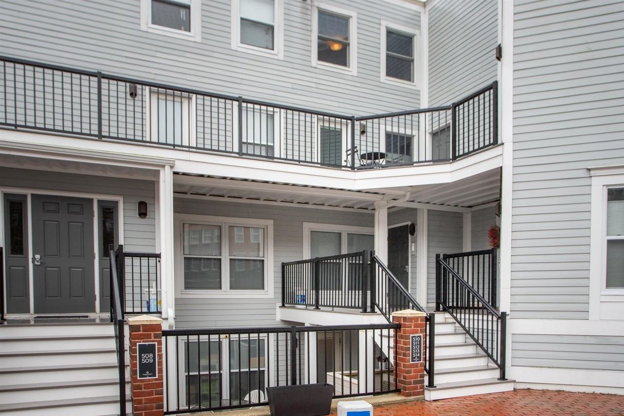 33 Deer Street #514 - Photo 2 of 23