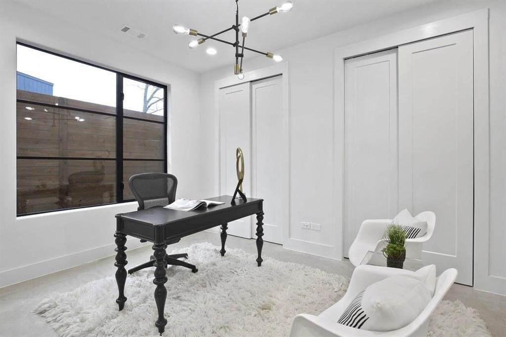 4806 Manett St - Photo 6 of 37