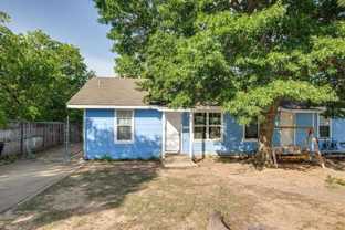 2411 Nw 21st St - Photo 1 of 1