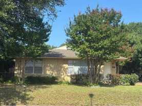 1821 S Vernon Ave - Photo 1 of 1