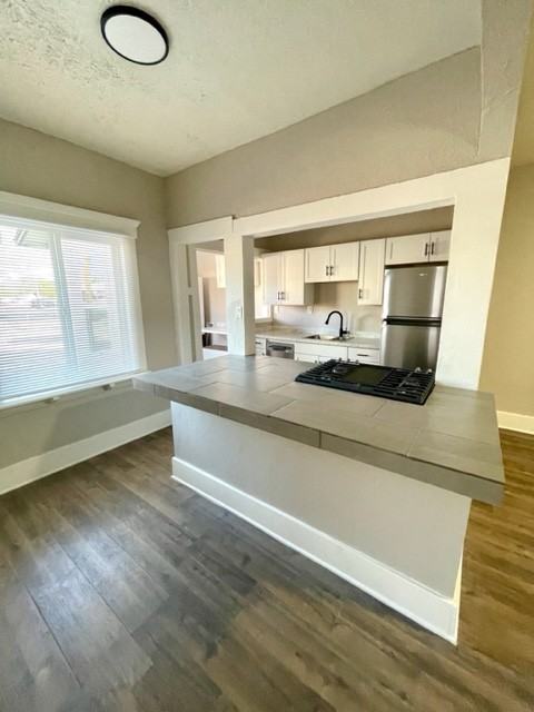 420 North Park Avenue #422 - Photo 2 of 8