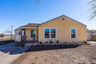 208 N Gillis St - Photo 1 of 1