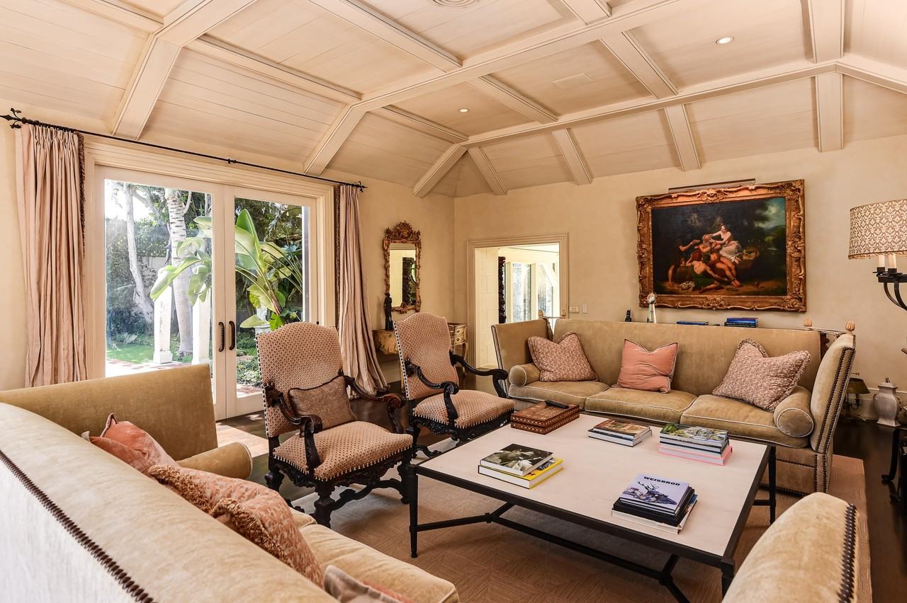 118 Seaview Ave - Photo 6 of 12