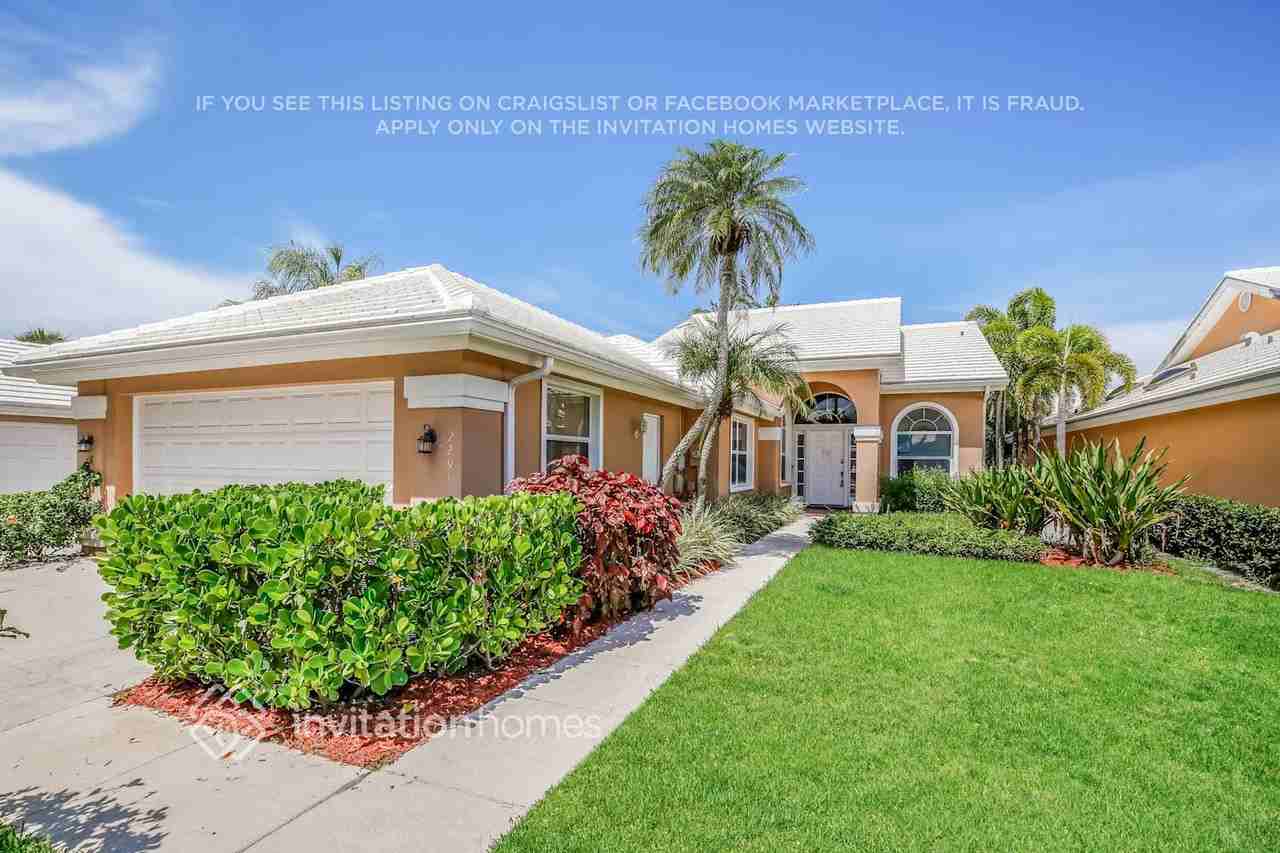 2291 Saratoga Ln - Photo 3 of 17