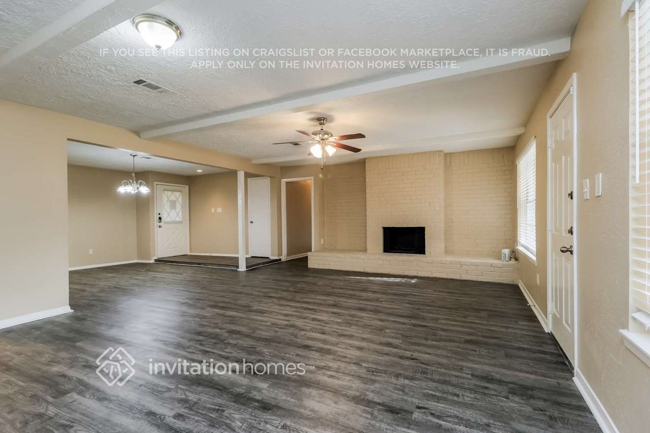 23302 Upper Falls Ct - Photo 5 of 17