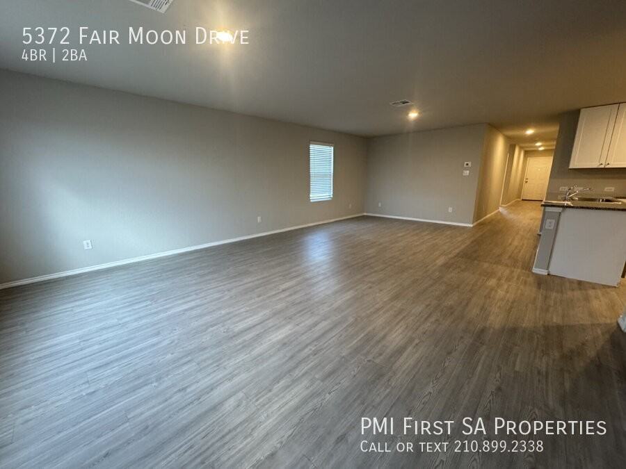 5372 Fair Moon Dr - Photo 3 of 15